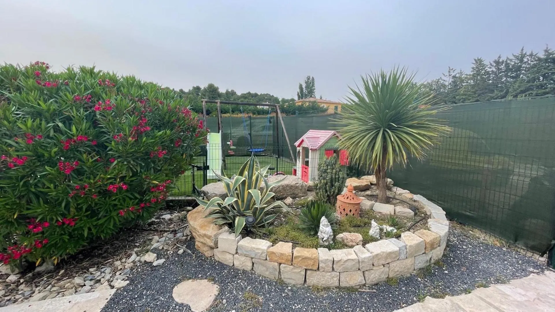 Holiday home Maison Provence Plain Pied Avec Air De Jeu Enfants Aix-en-Provence France